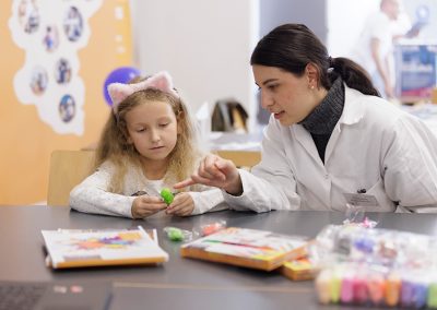 Protisten Party mit Knete (Foto: Reiner Voß / view)